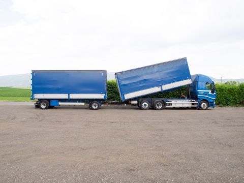 Transports camion Suisse et International 107